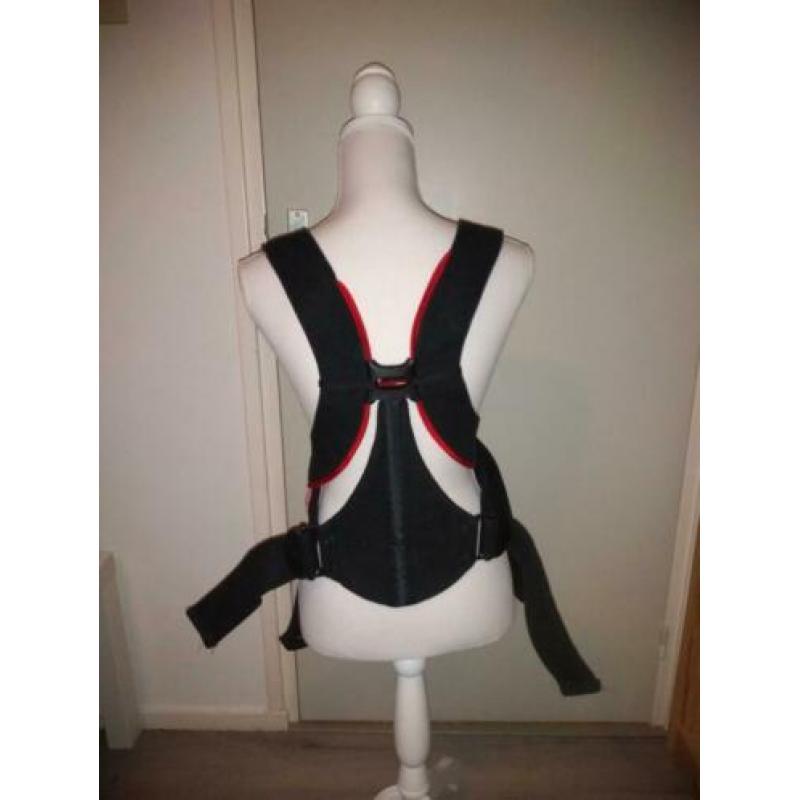 BABYBJÖRN draagzak zwart rood €25