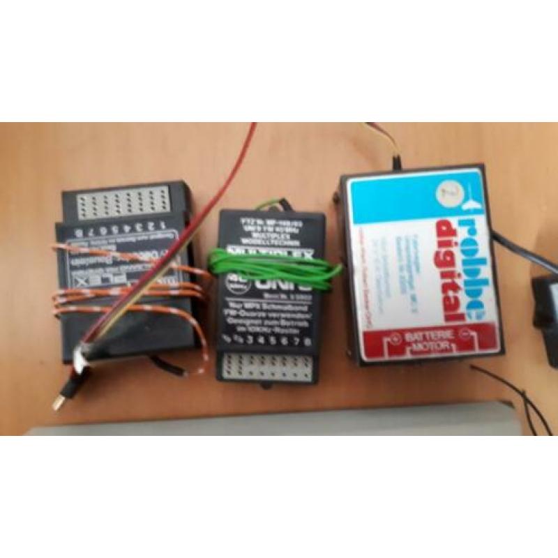 Multiplex zender met goede batterij en ontvangers en multie