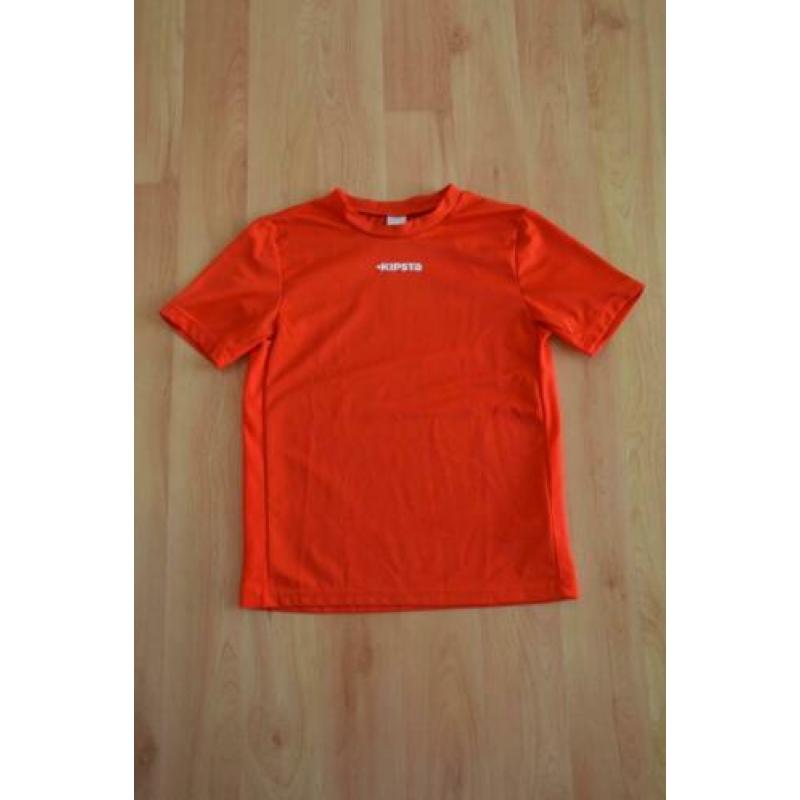 Knalrood fijn sportshirt van Kipsta van Decathlon
