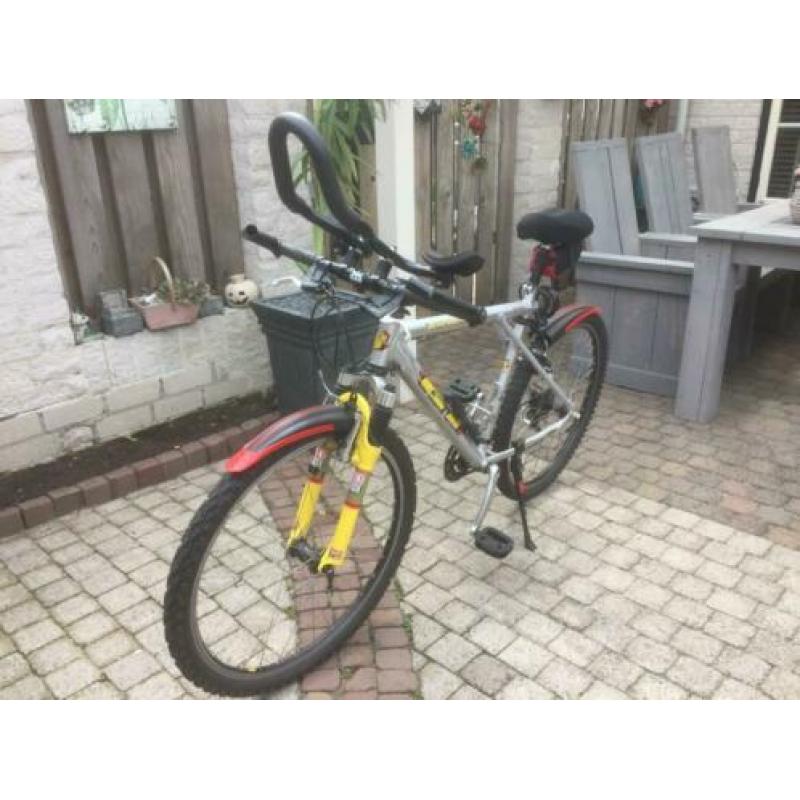 te koop goede mountainbike