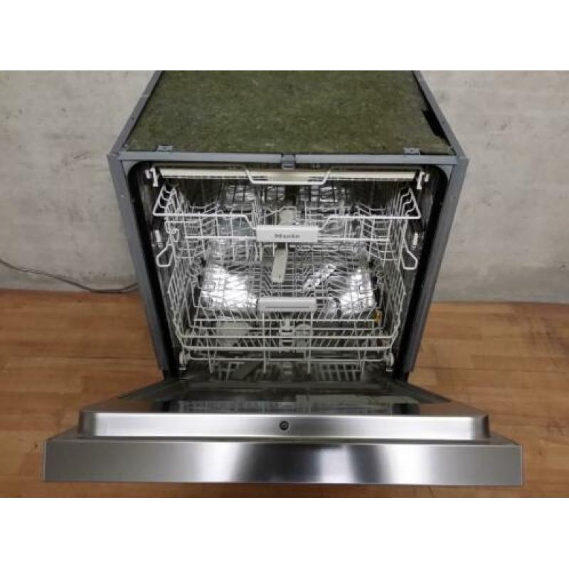 Luxe rvs miele (half/geintegreerd) inbouw vaatwasser !