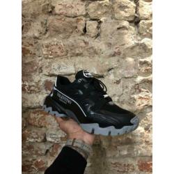 Valentino garavani | undercover model