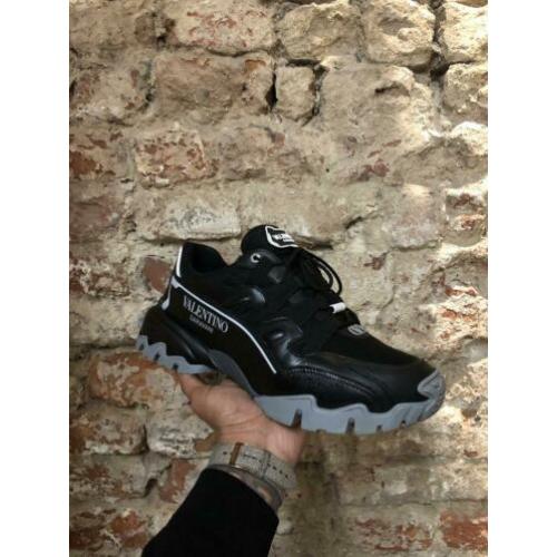 Valentino garavani | undercover model