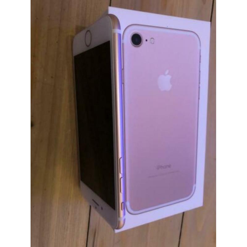 iPhone 7 roze zeer netjes