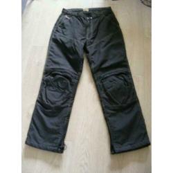 Mooie zwarte difi aerotex motor broek mt 40/42