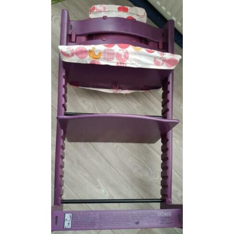 Mooie originele paarse stokke trip trapp stoel