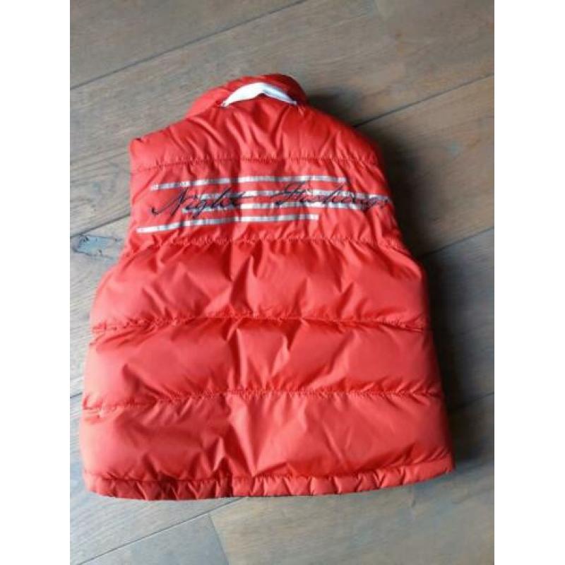 Bodywarmer aan twee kanten te dragen maat 98-104