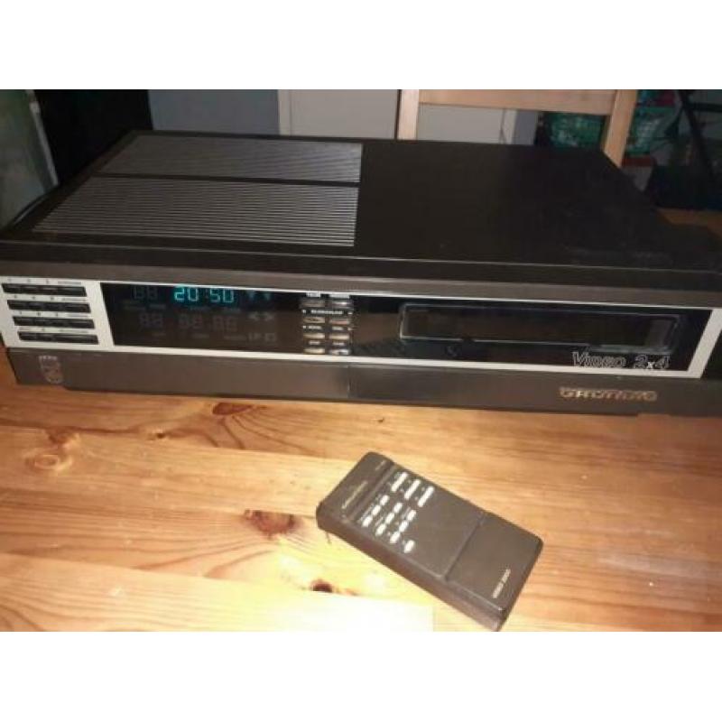 Gereviseerde grundig 2x4 video 2000 / vcc