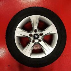 Gebruikte originele velgen set 16 inch Hyundai. Incl.Banden