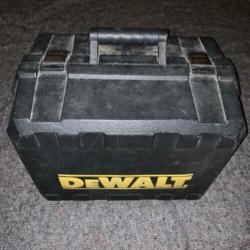 DeWALT zaagmachine D23650