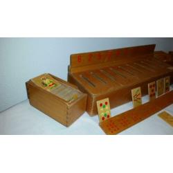 Mooi oud houten leer- speelgoed set.