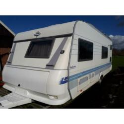 Hobby exclusive caravan 560 kmfe stapelbed brand voortent