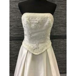 Trouwjurk / bruidsjurk maat 40