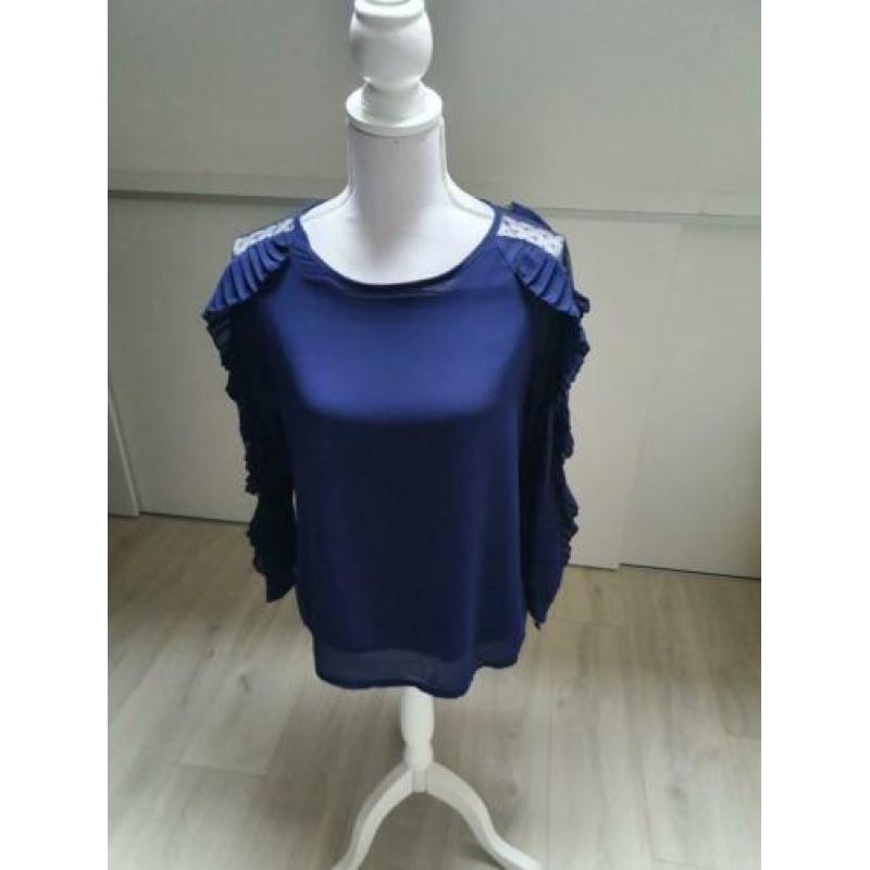Leuke bloes maat m