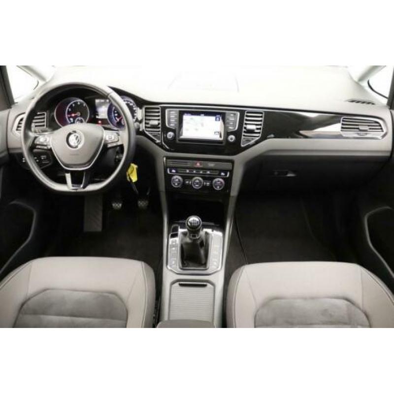Volkswagen Golf Sportsvan 1.2 TSI 111PK Highline Navigatie,