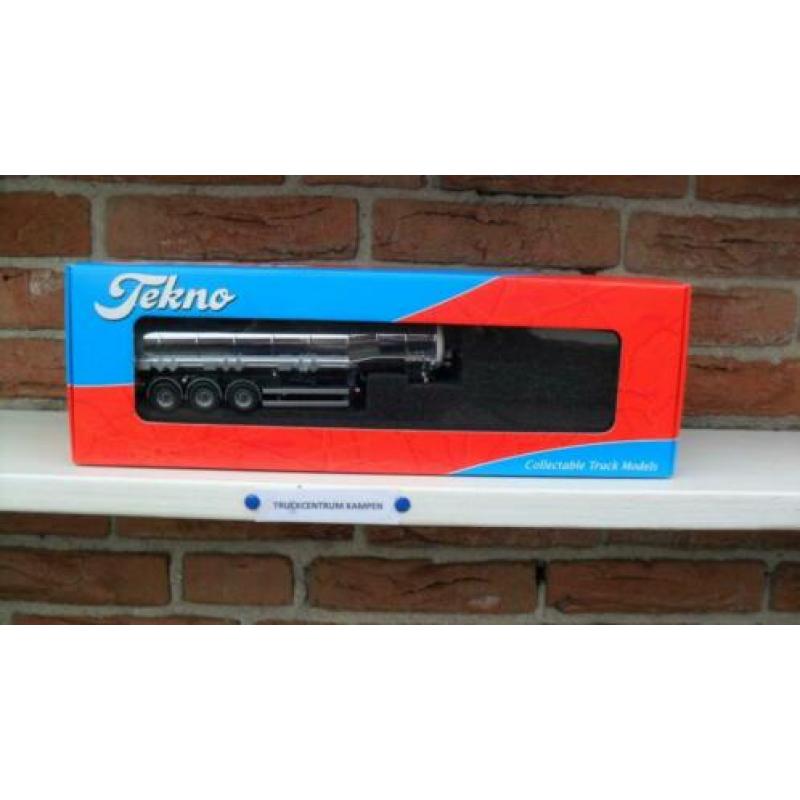 Tekno Tankoplegger Chrome.