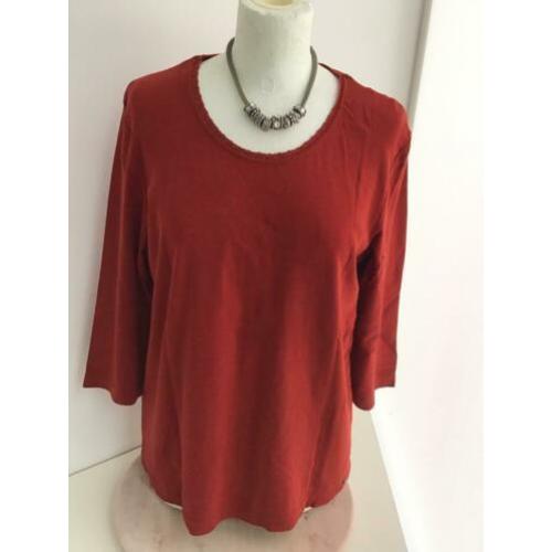 Rood Cecil shirt met mooi randje bij hals, maat xl
