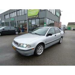 Volvo s40 1.8