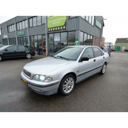 Volvo s40 1.8