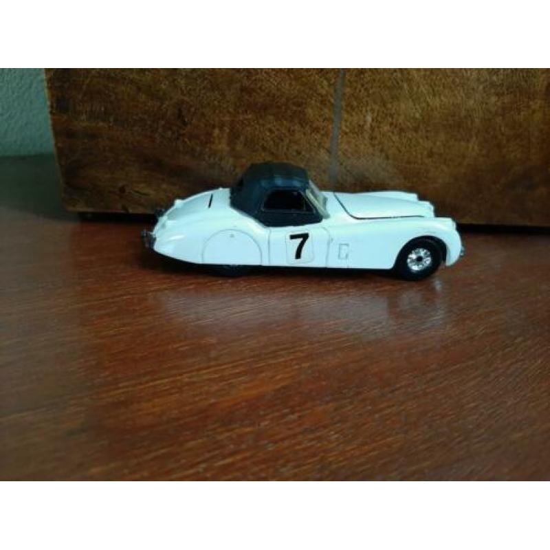 Corgi jaguar xk 120