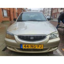 Hyundai Accent 1.3i LS Airco export.