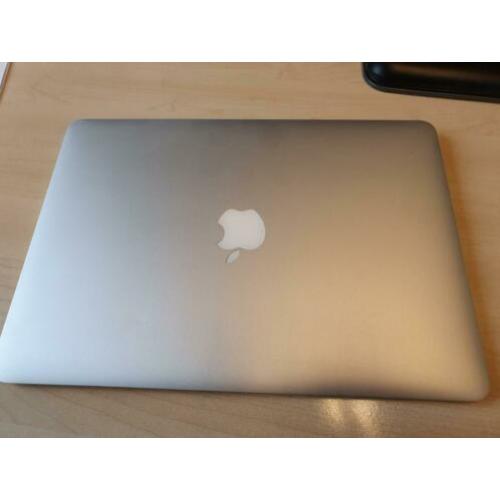 MacBook Air versie 10.15.3 13.3-inch begin 2015