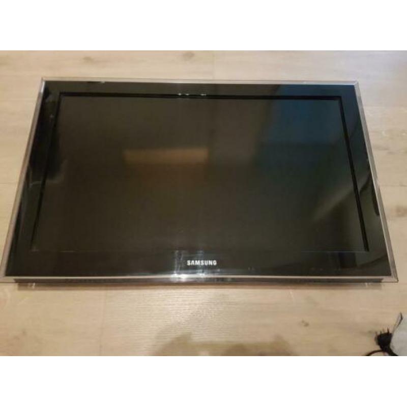 Samsung LE32D550K1WXXN