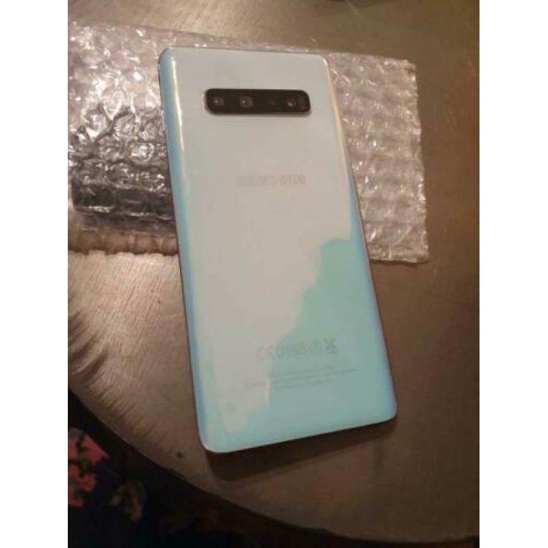 Samsung s10+