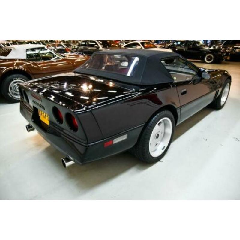 Chevrolet CORVETTE 5.7L V8 Convertible