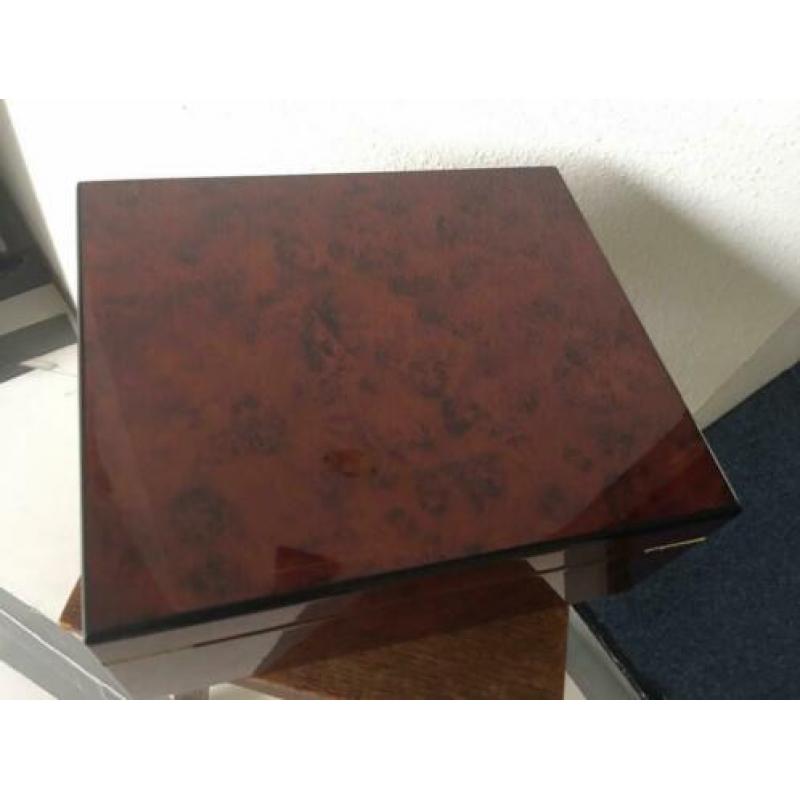Paget Trading London Humidor, wortelnotenfineer