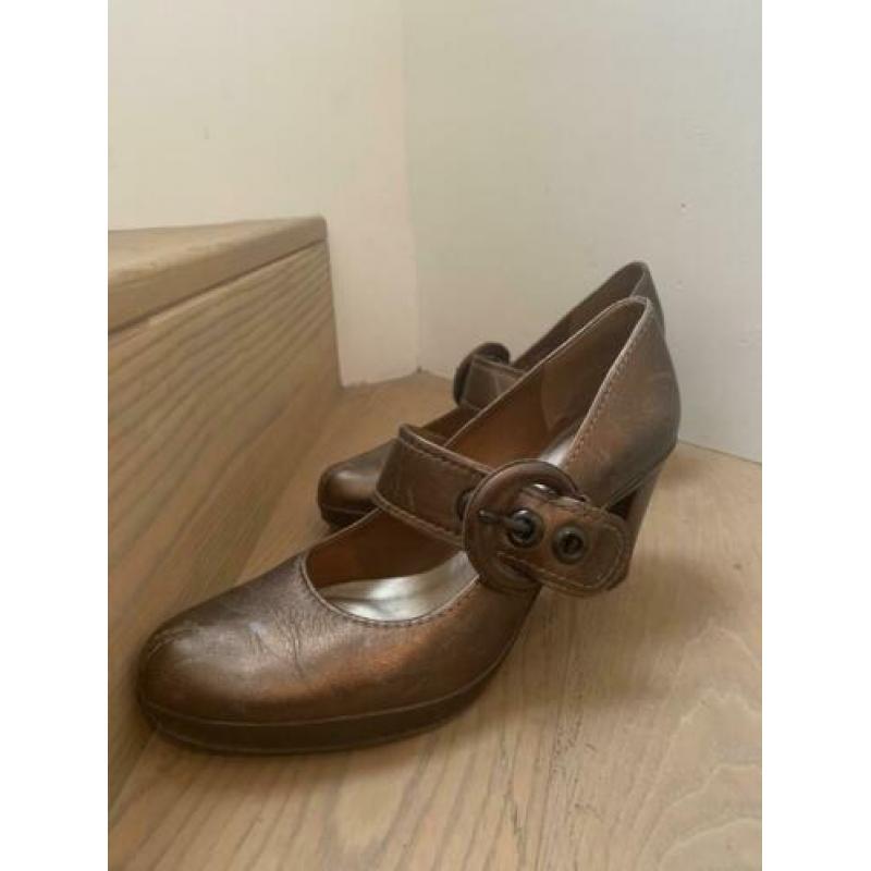 Bruin metallic Clarks pumps mt 40 weinig gedragen
