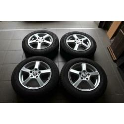 Seat Altea aluminium velgen met winterbanden