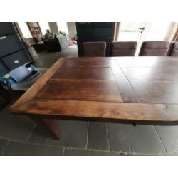 lange eiken houten eettafel