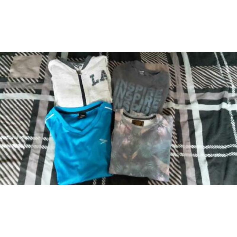 Jongenskleding pakket maat 140 shirt vest trui sportkleding