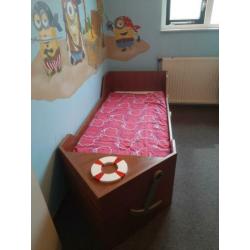 UNIEK kinderbed, boot, piratenboot