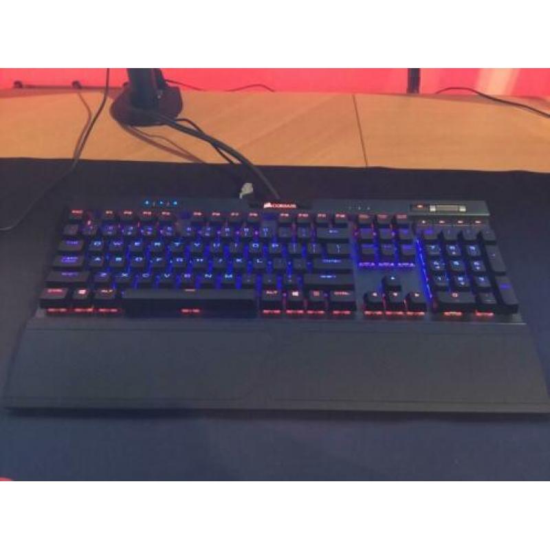 Corsair k70 MK.2 RapidFire Silver Switches
