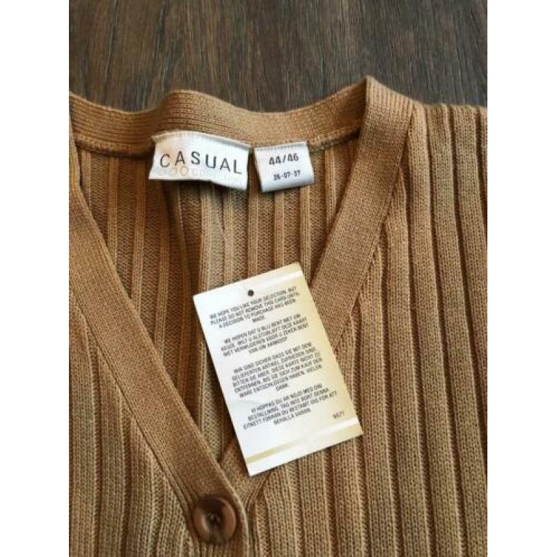 Musthave camel kleur vest nieuw