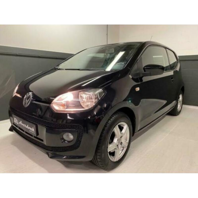 Volkswagen UP 1.0 75PK HIGH UP! *NAP/PDC/Cruise/Stoelverw*