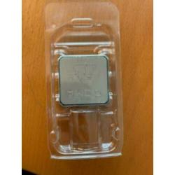 AMD Ryzen 3 2200G