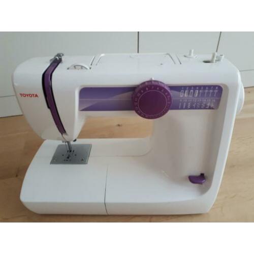 Toyota naaimachine model bl 16 rs A