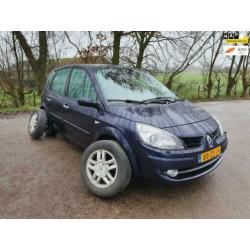 Renault Scénic 2.0-16V Tech Line /CLIMA/PANORAMADAK/ KLN NAV