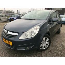 Opel Corsa 1.4-16V Enjoy / Airco / 2e eigenaar / APK 2021