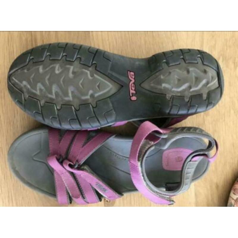 Teva TIRRA 41 nieuwstaat