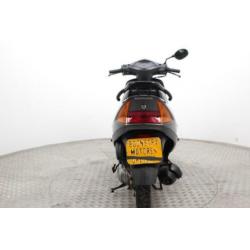 Honda SCV 100 Lead (bj 2005)