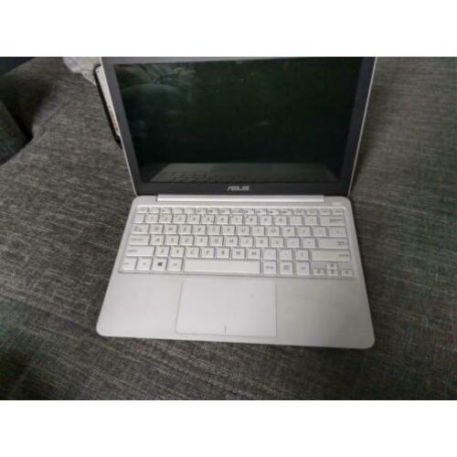 2 defecte laptops