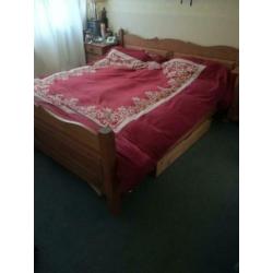Massief eiken tweepersoons bed, eiken.