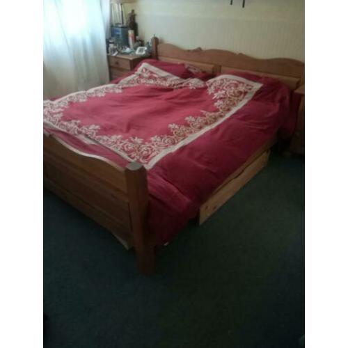 Massief eiken tweepersoons bed, eiken.