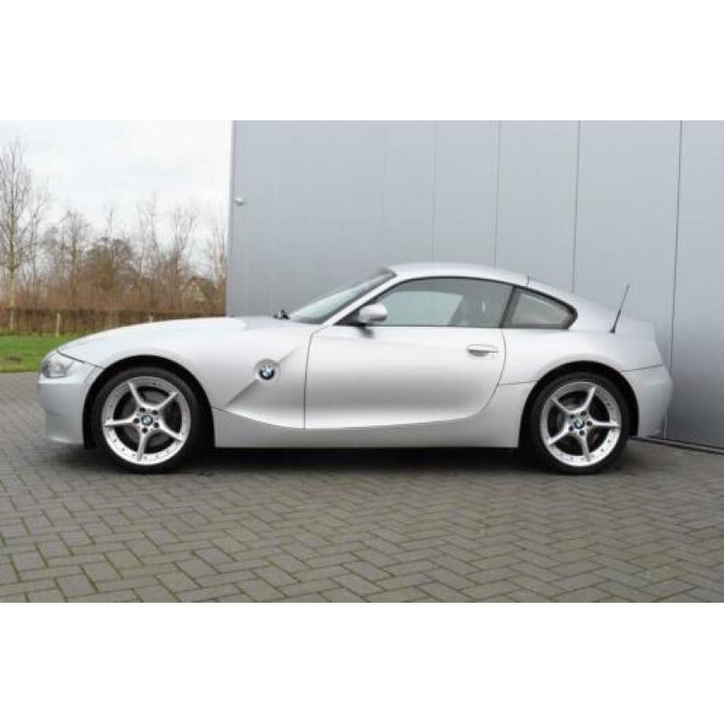BMW Z4 Coupé 3.0si Executive Automaat Xenon Navi Leer/stoelv