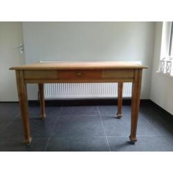 Moet weg ivm verhuizing!! Keukentafel en stoelen