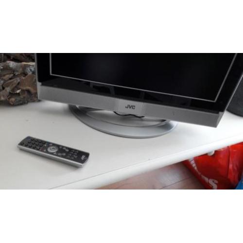 Lcd t.v j.v.c.